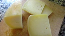 Formaggio Pecorino del Monte Poro