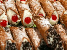 Cannoli Siciliani